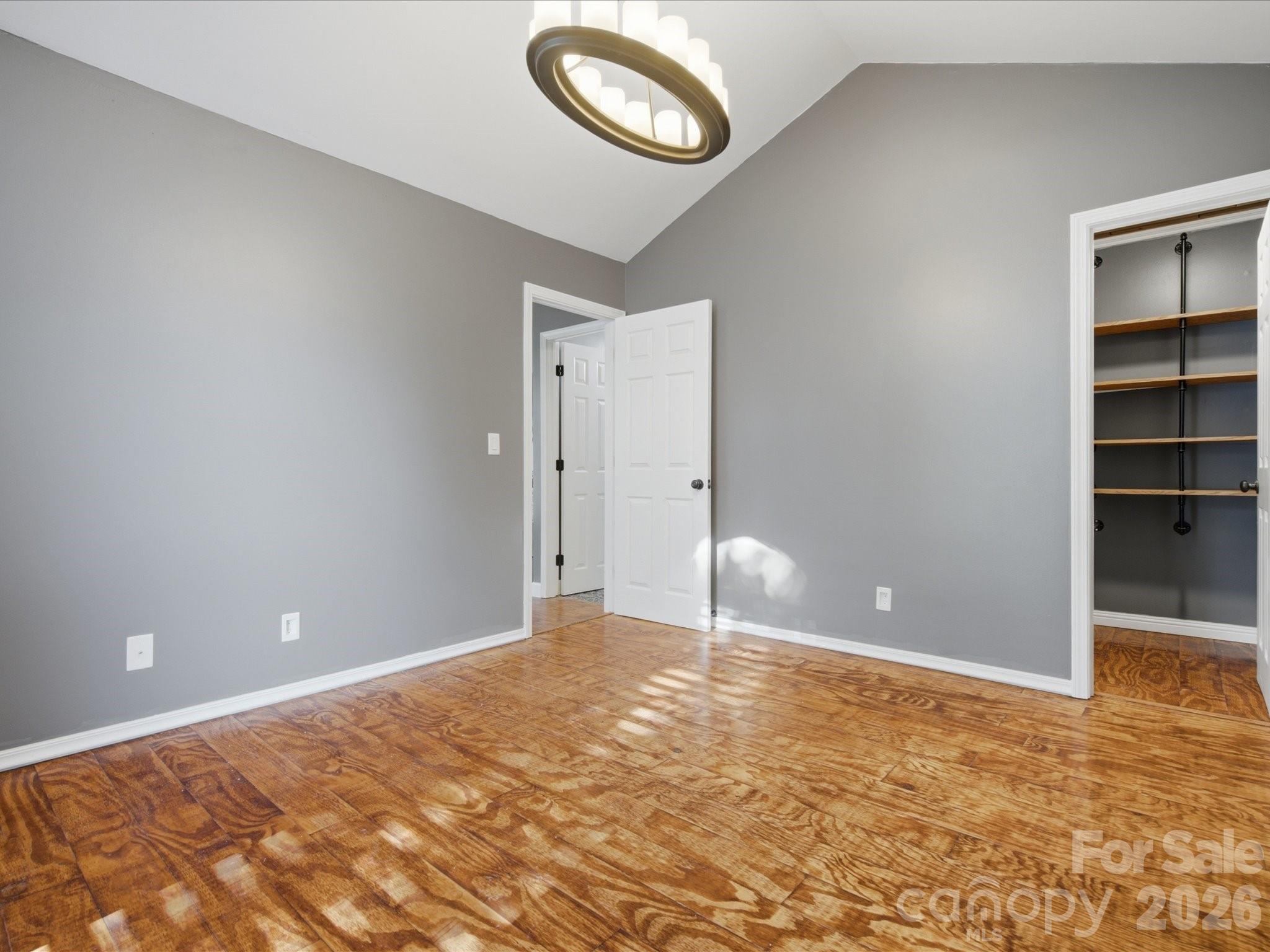127 W Bank Drive Property Photo 19