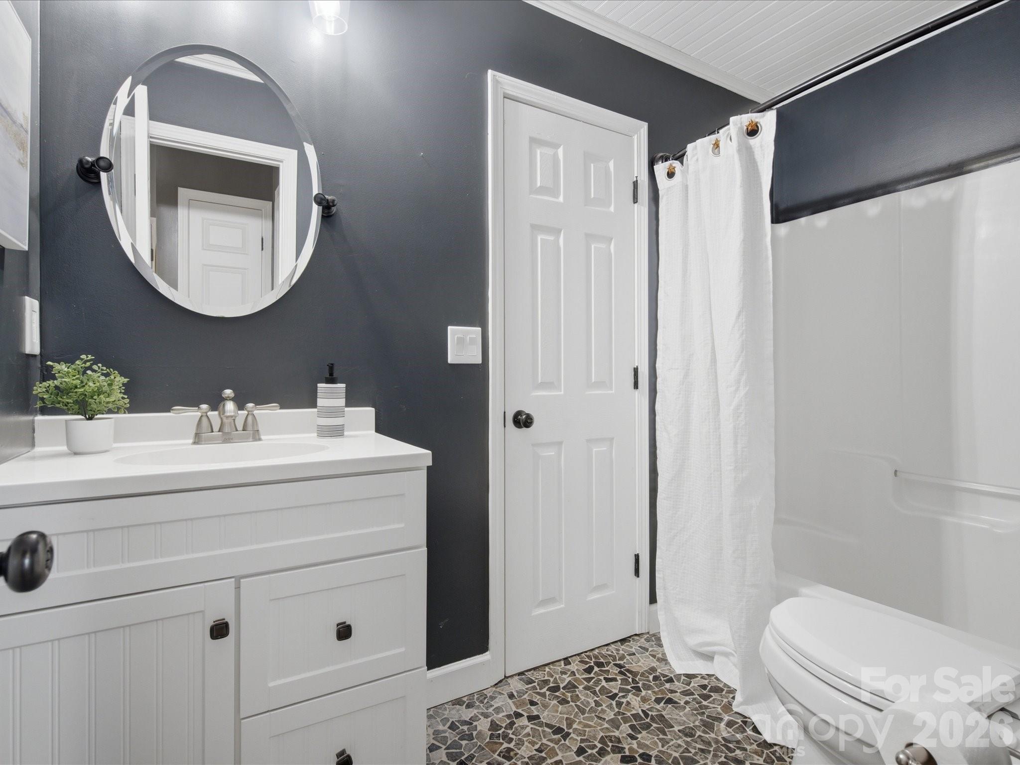 127 W Bank Drive Property Photo 20
