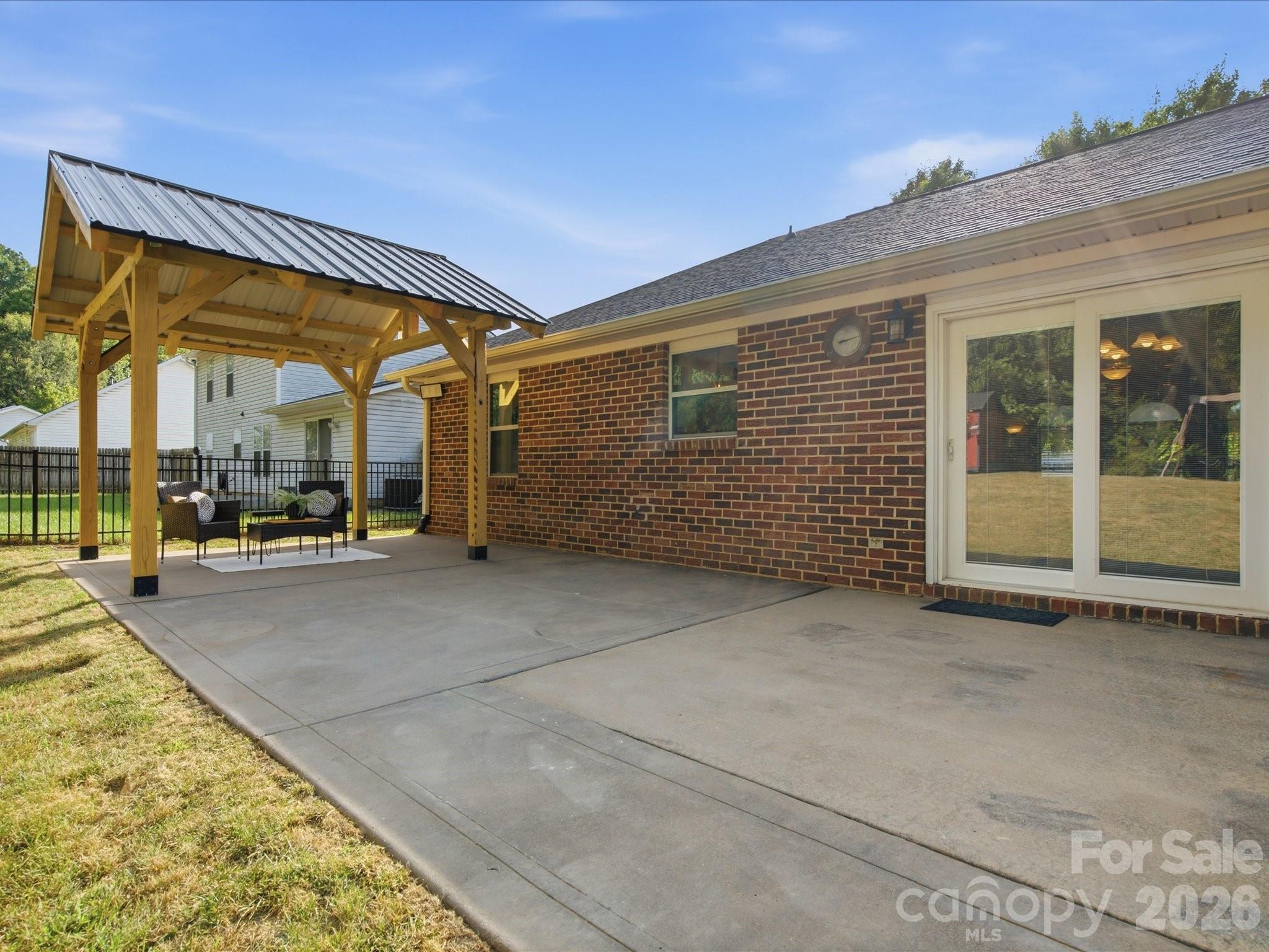 127 W Bank Drive Property Photo 23