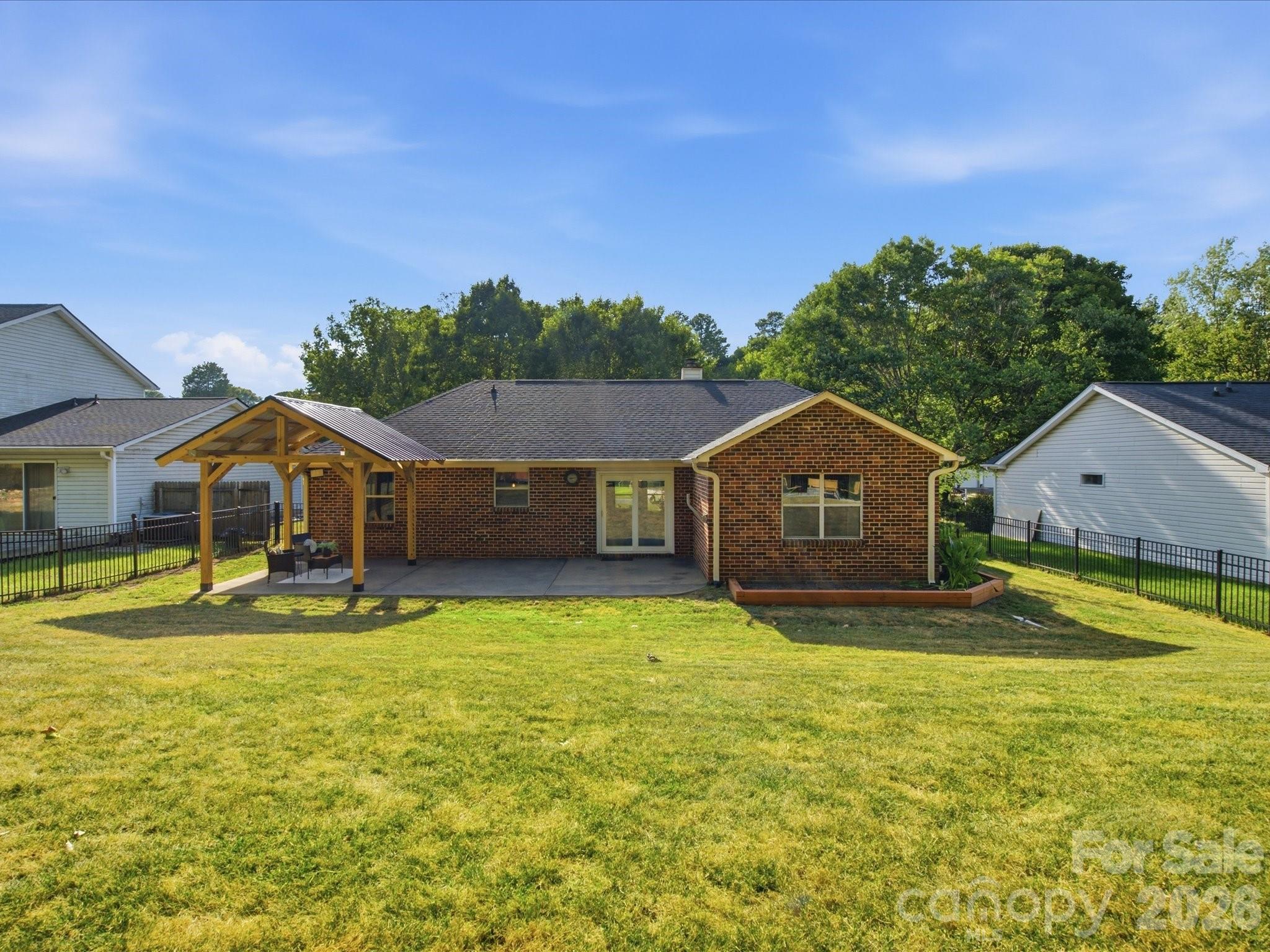 127 W Bank Drive Property Photo 29