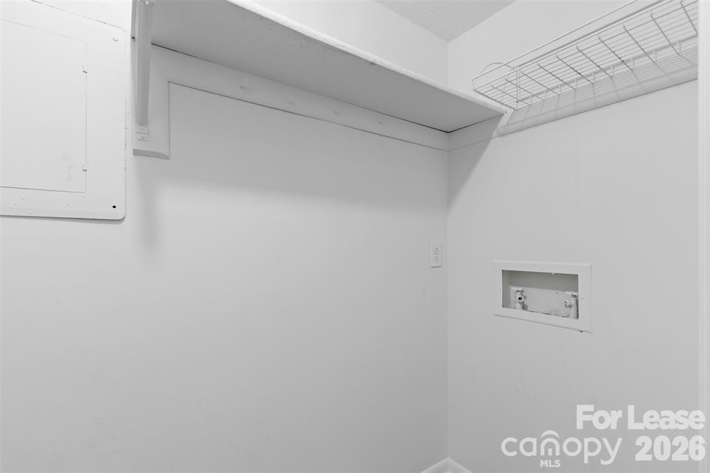 3156 Heathstead Place C Property Photo 13
