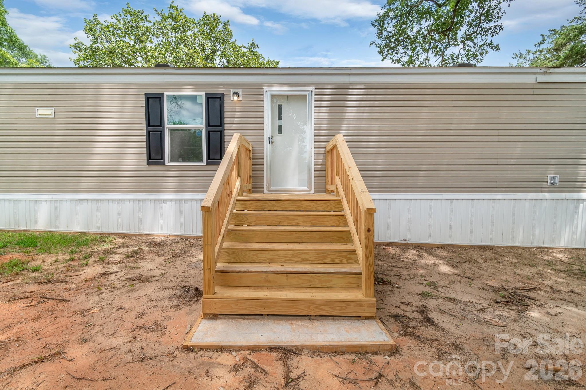 7627 Kershaw Camden Highway Property Photo 5