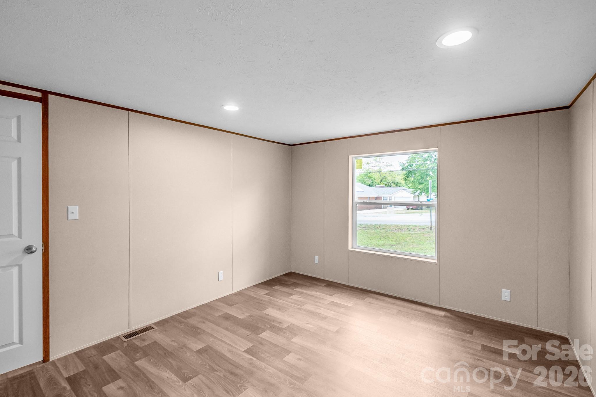 7627 Kershaw Camden Highway Property Photo 28