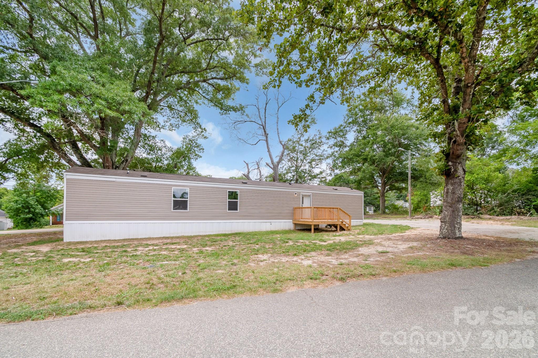 7627 Kershaw Camden Highway Property Photo 44