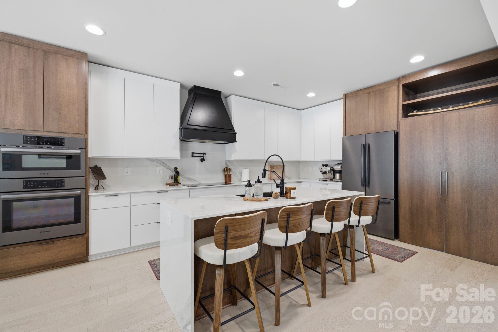 200 Barra Drive Property Photo 14