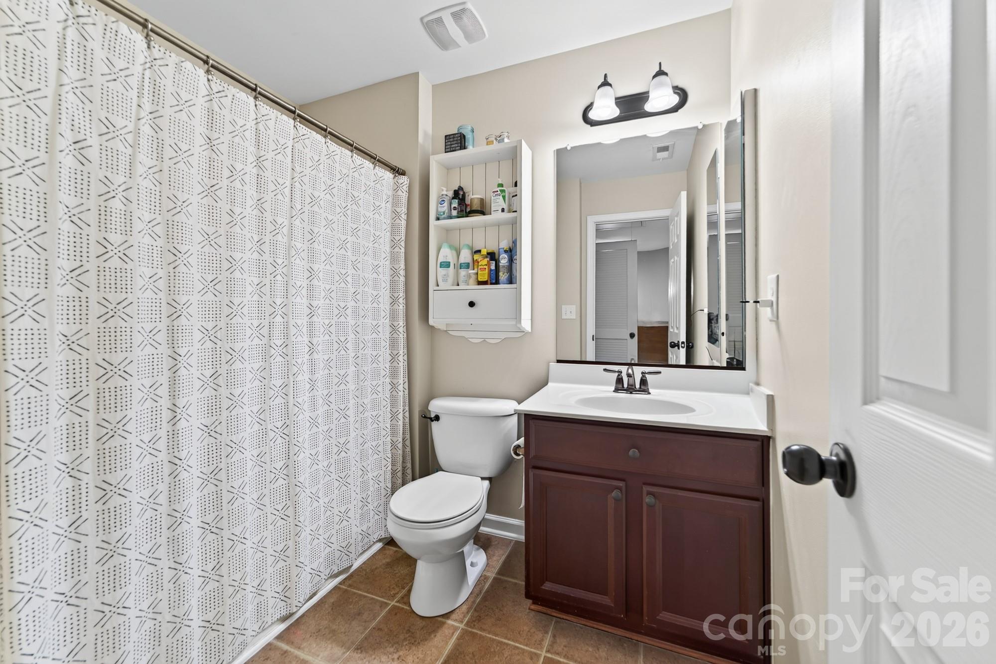 8261 Bridgegate Drive Property Photo 26