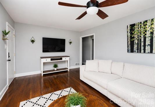 195 Stribling Circle Property Photo 3