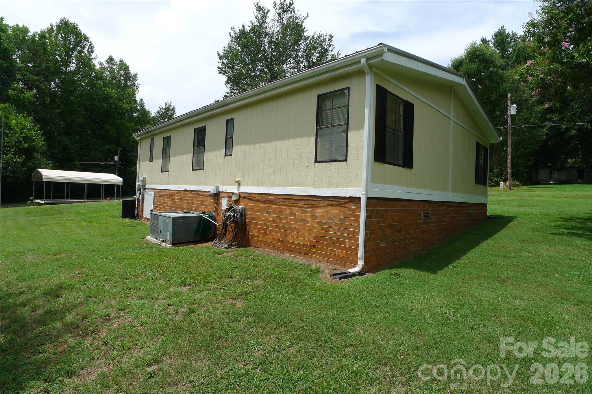 116 Hank Lesser Road Property Photo 9