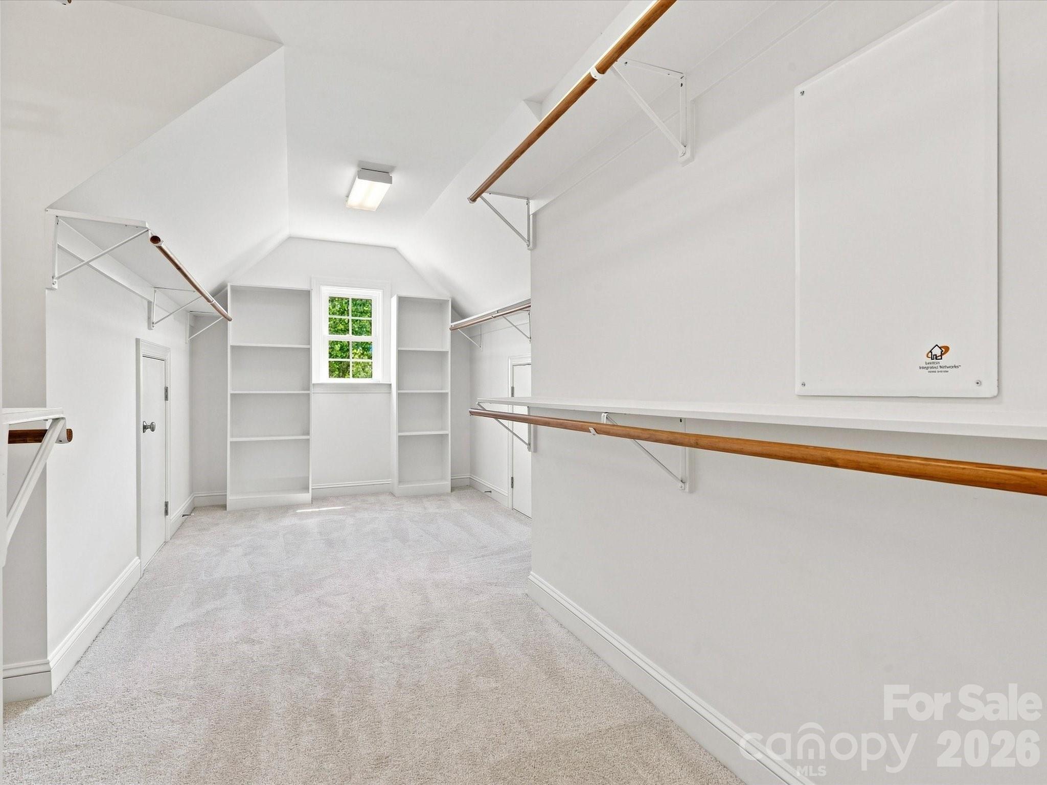 1012 Easthampton Lane Property Photo 32