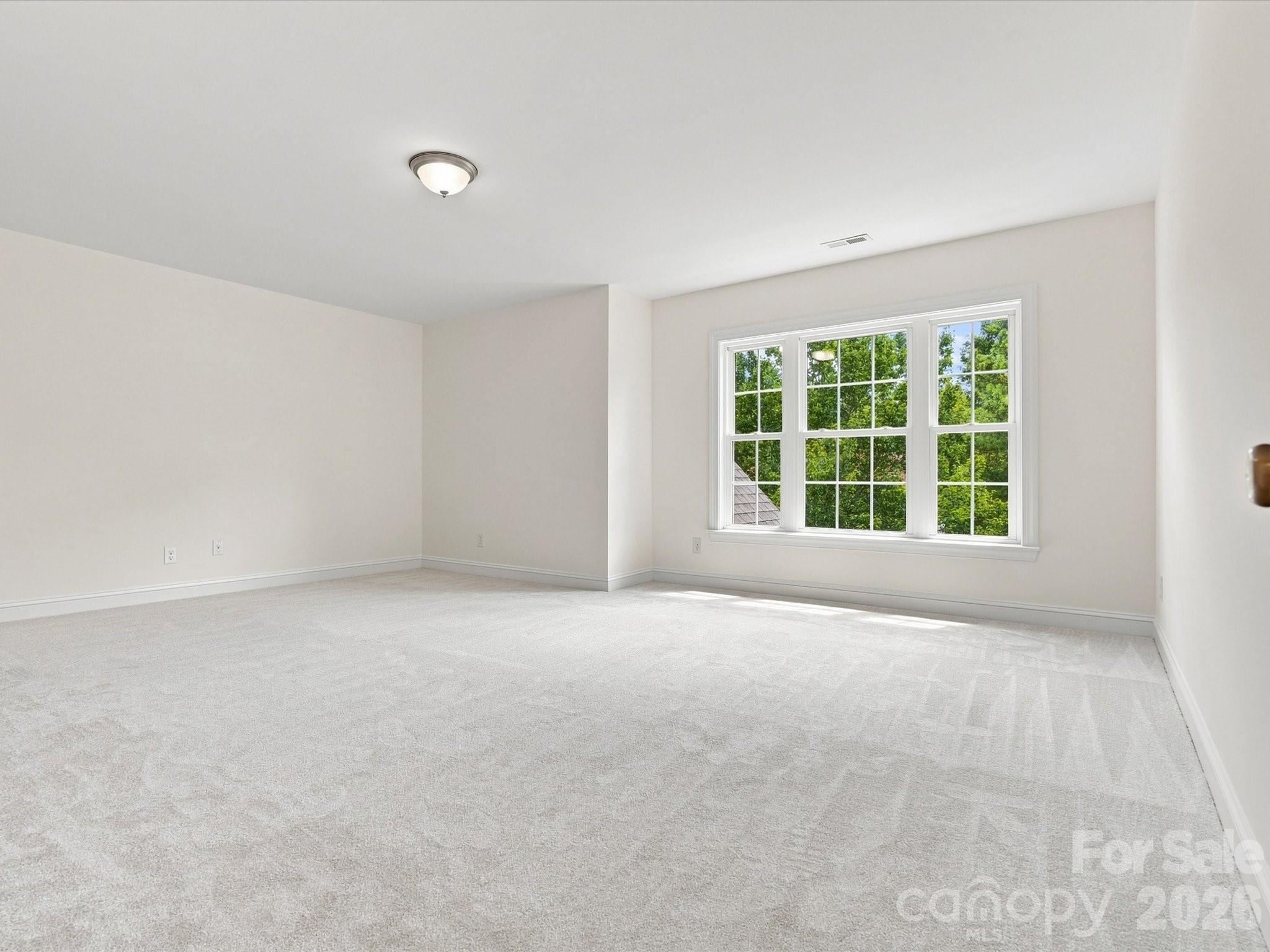 1012 Easthampton Lane Property Photo 36