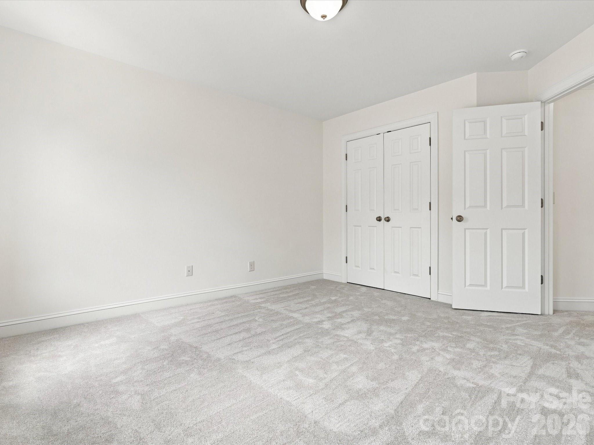 1012 Easthampton Lane Property Photo 41