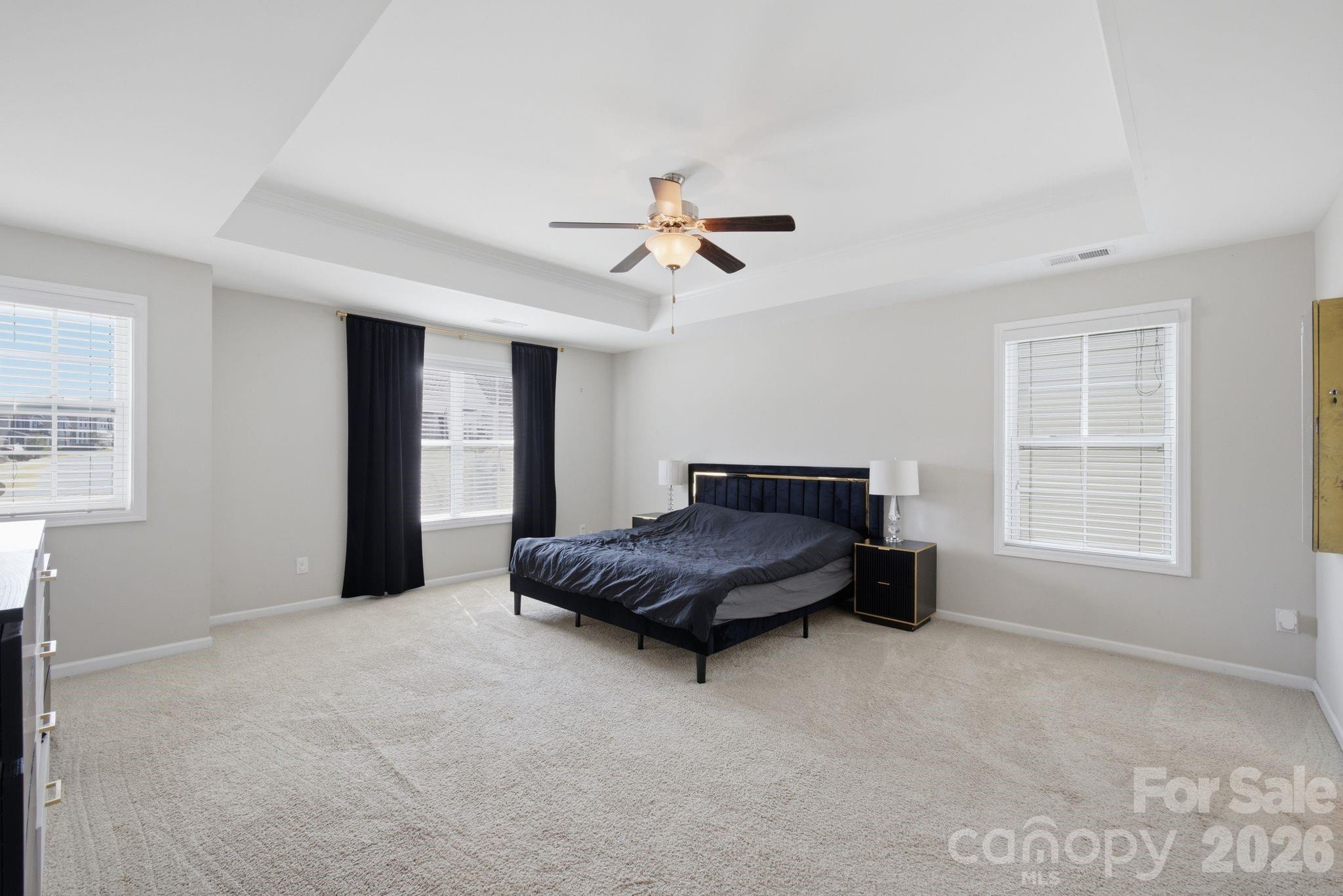 3830 Lake Breeze Drive Property Photo 22
