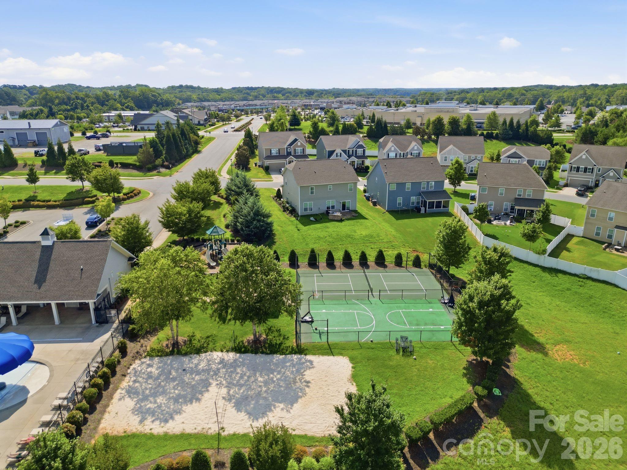 3830 Lake Breeze Drive Property Photo 33