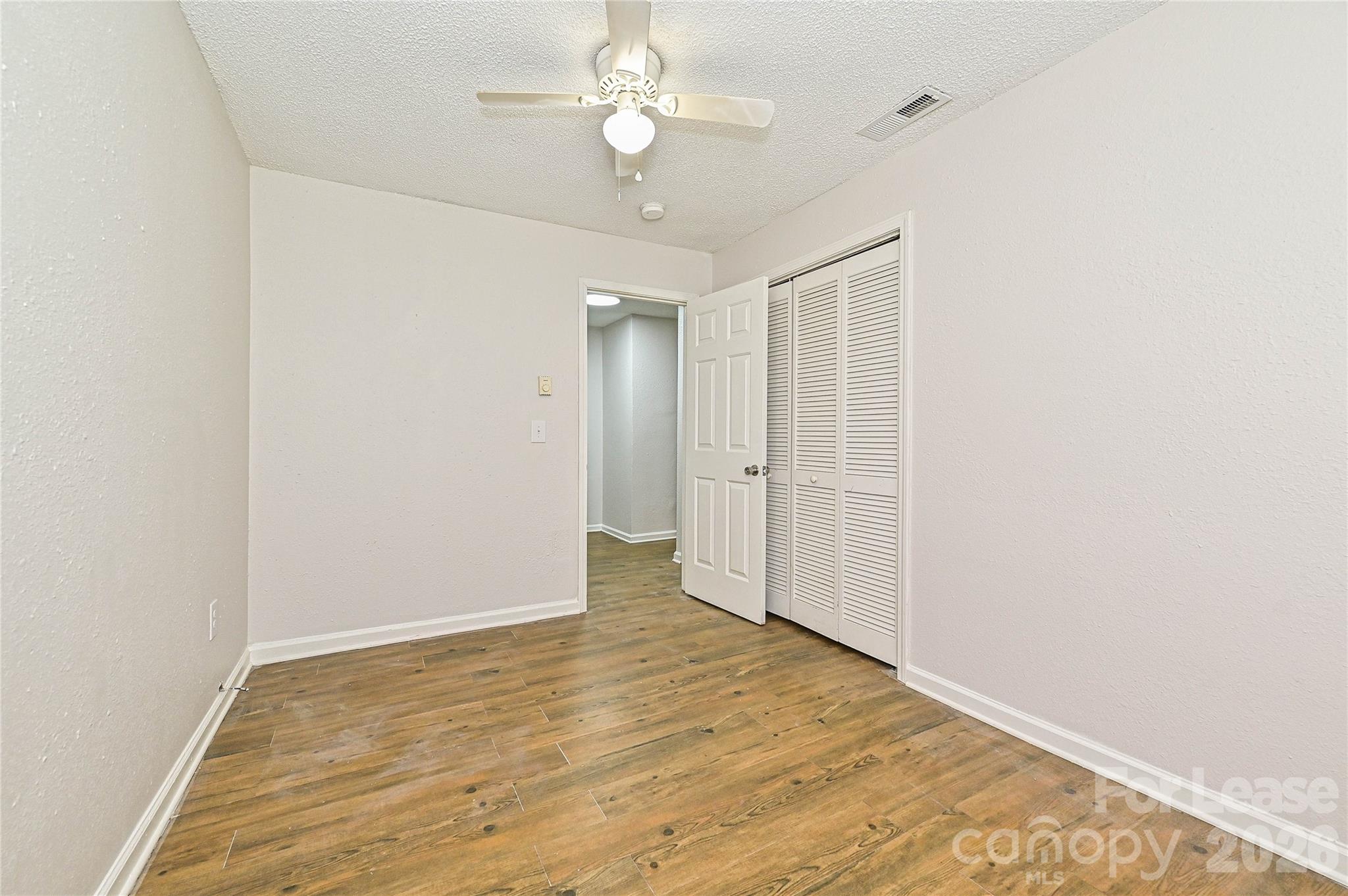 1119 Grady Street Property Photo 18