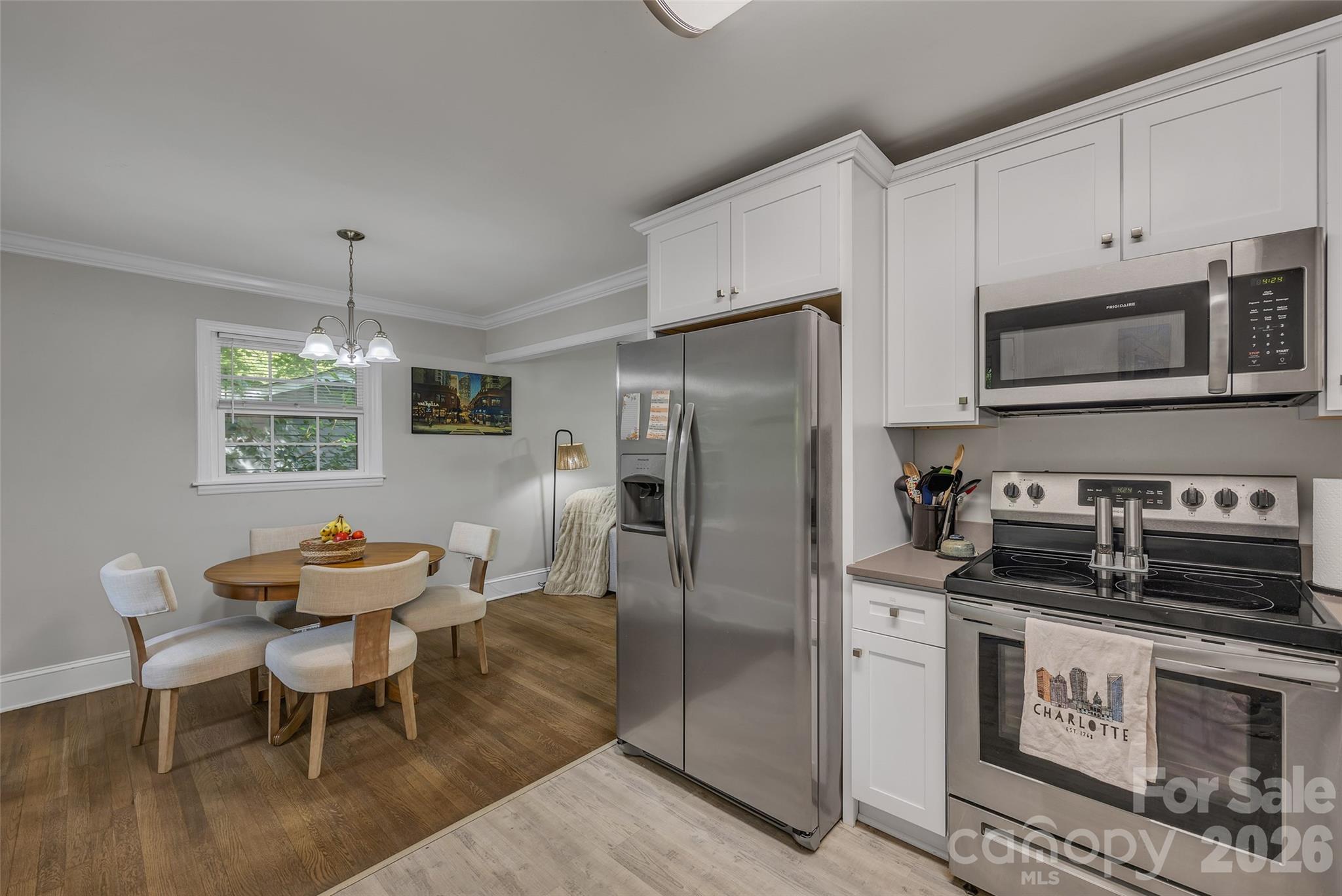 2213 Lanier Avenue Property Photo 12
