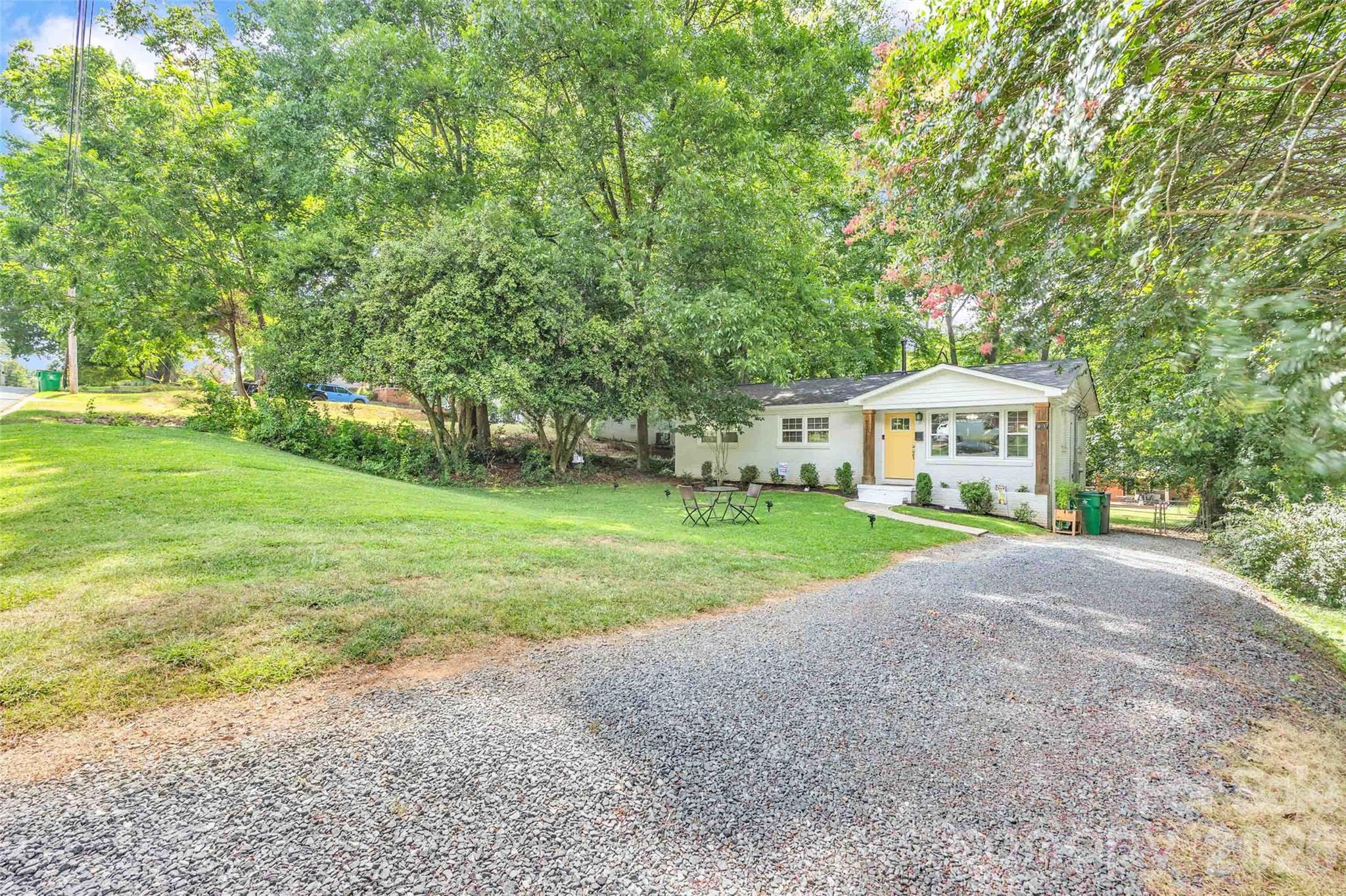2213 Lanier Avenue Property Photo 31