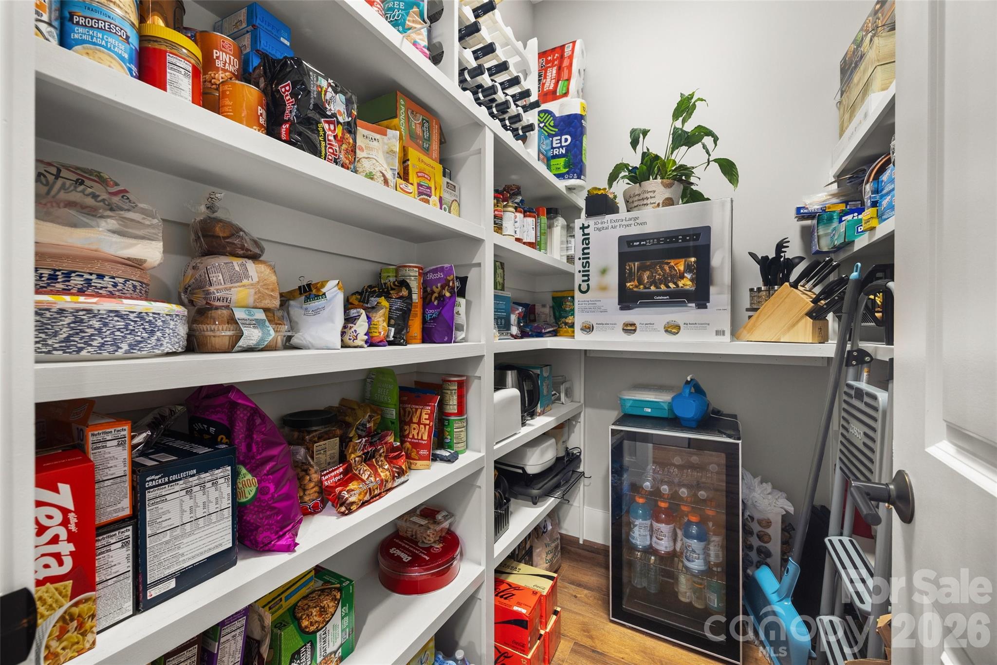 605 Hops Alley Property Photo 16