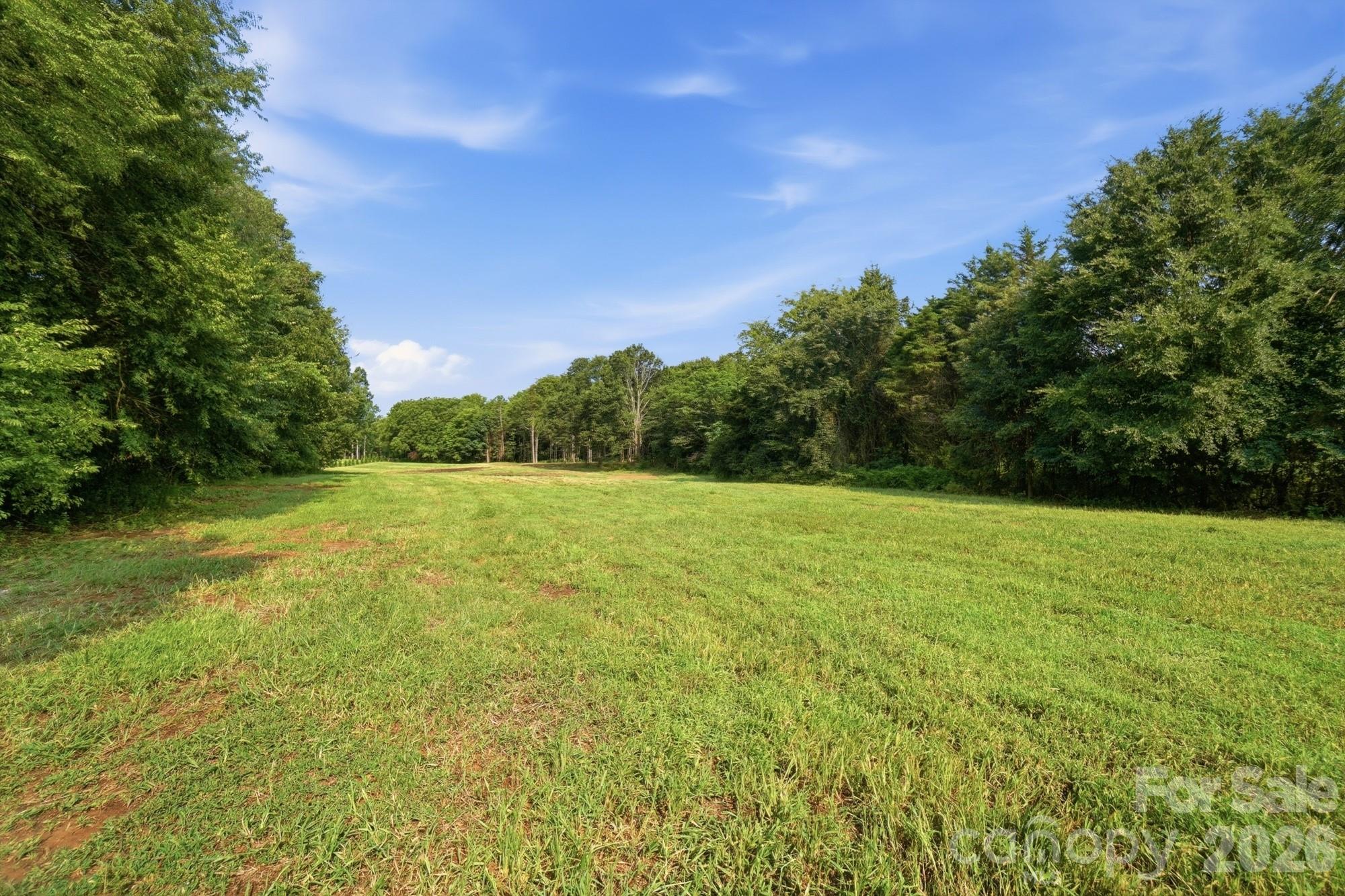 3888 Heathcliff Road Property Photo 17