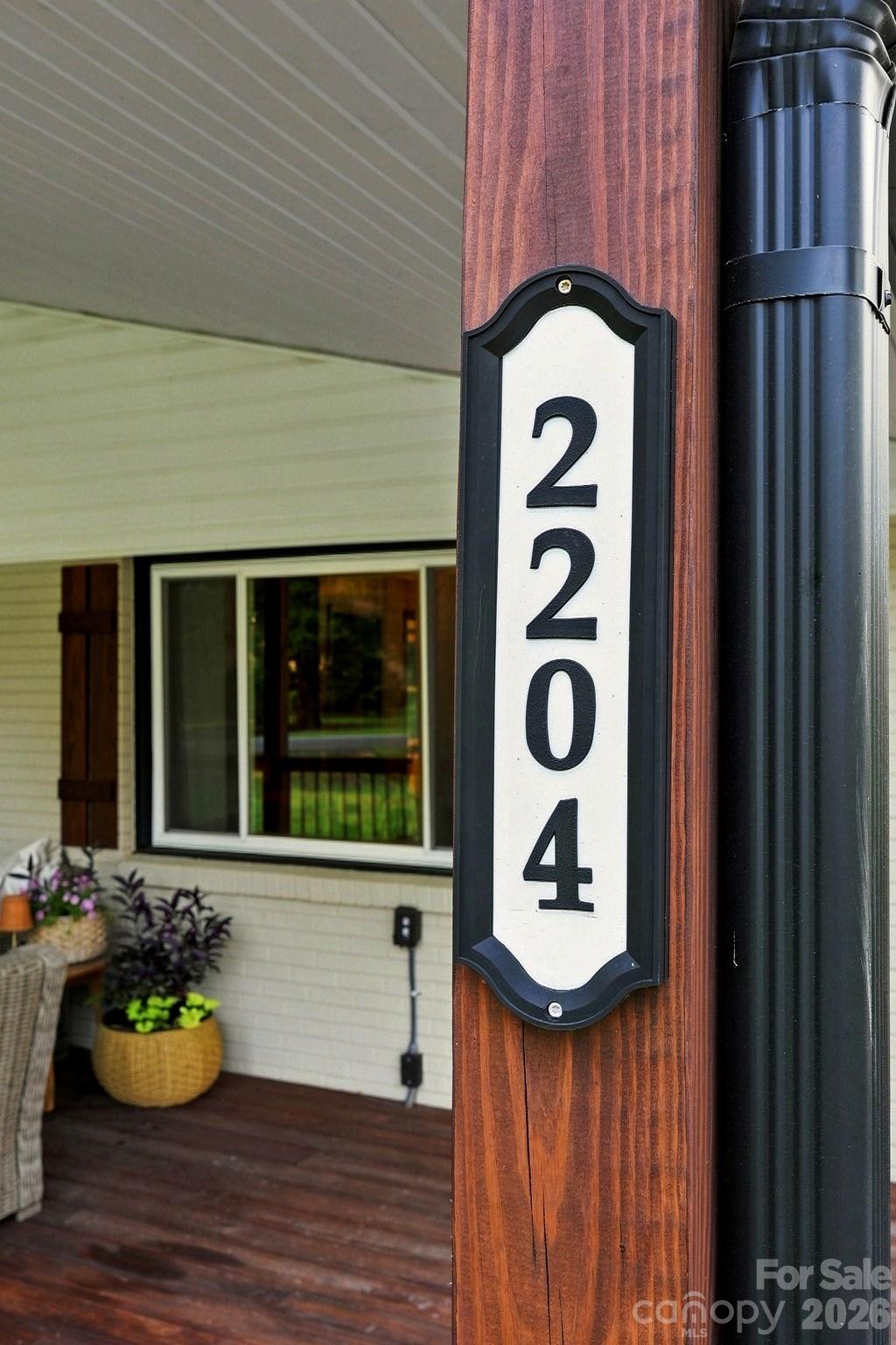 2204 Wilson Avenue Property Photo 5
