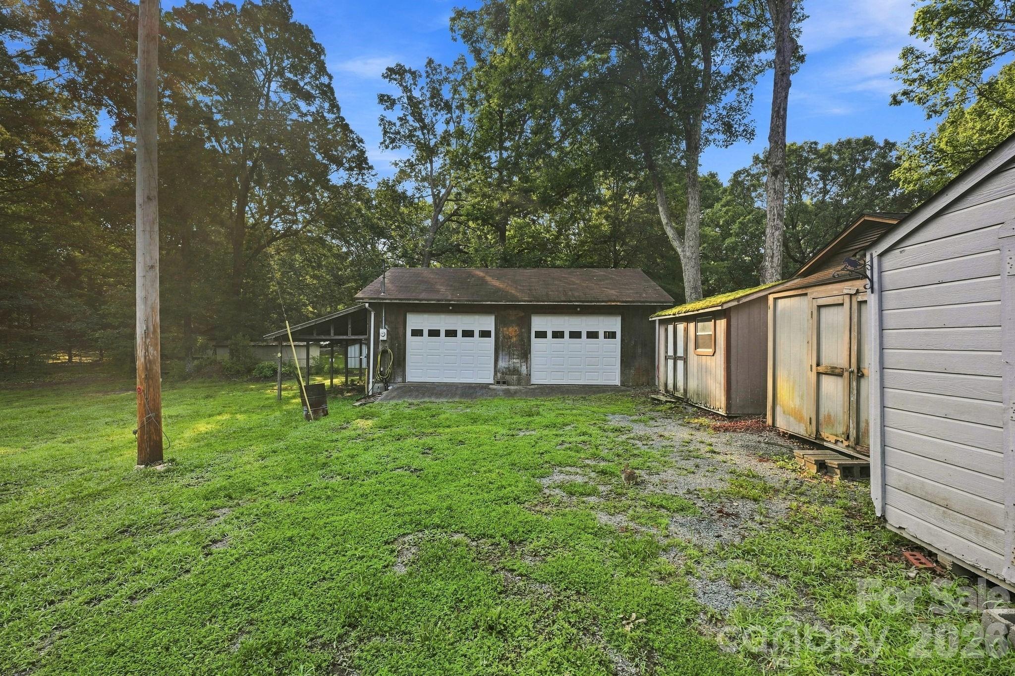 2204 Wilson Avenue Property Photo 26