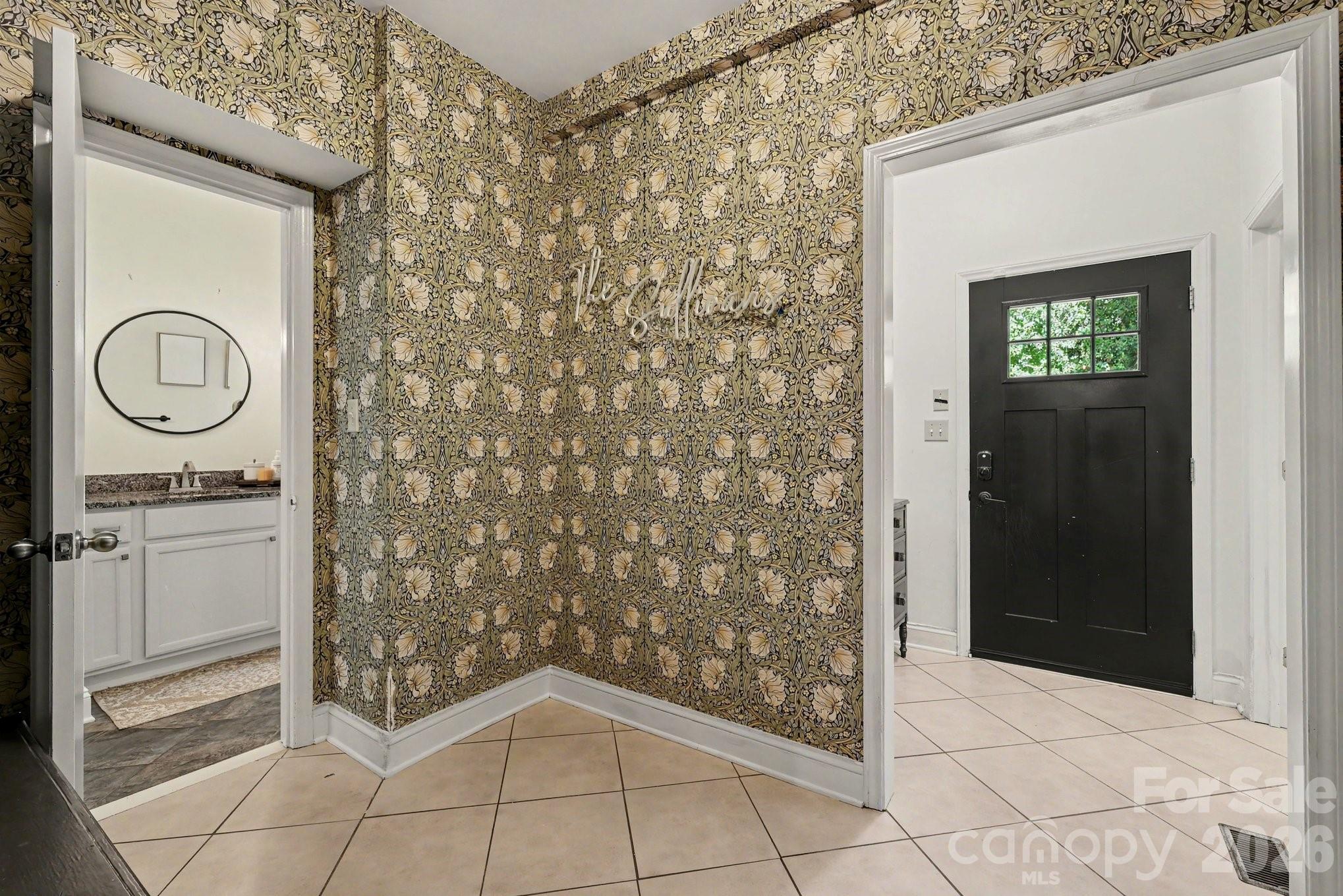 408 Griffith Road Property Photo 13
