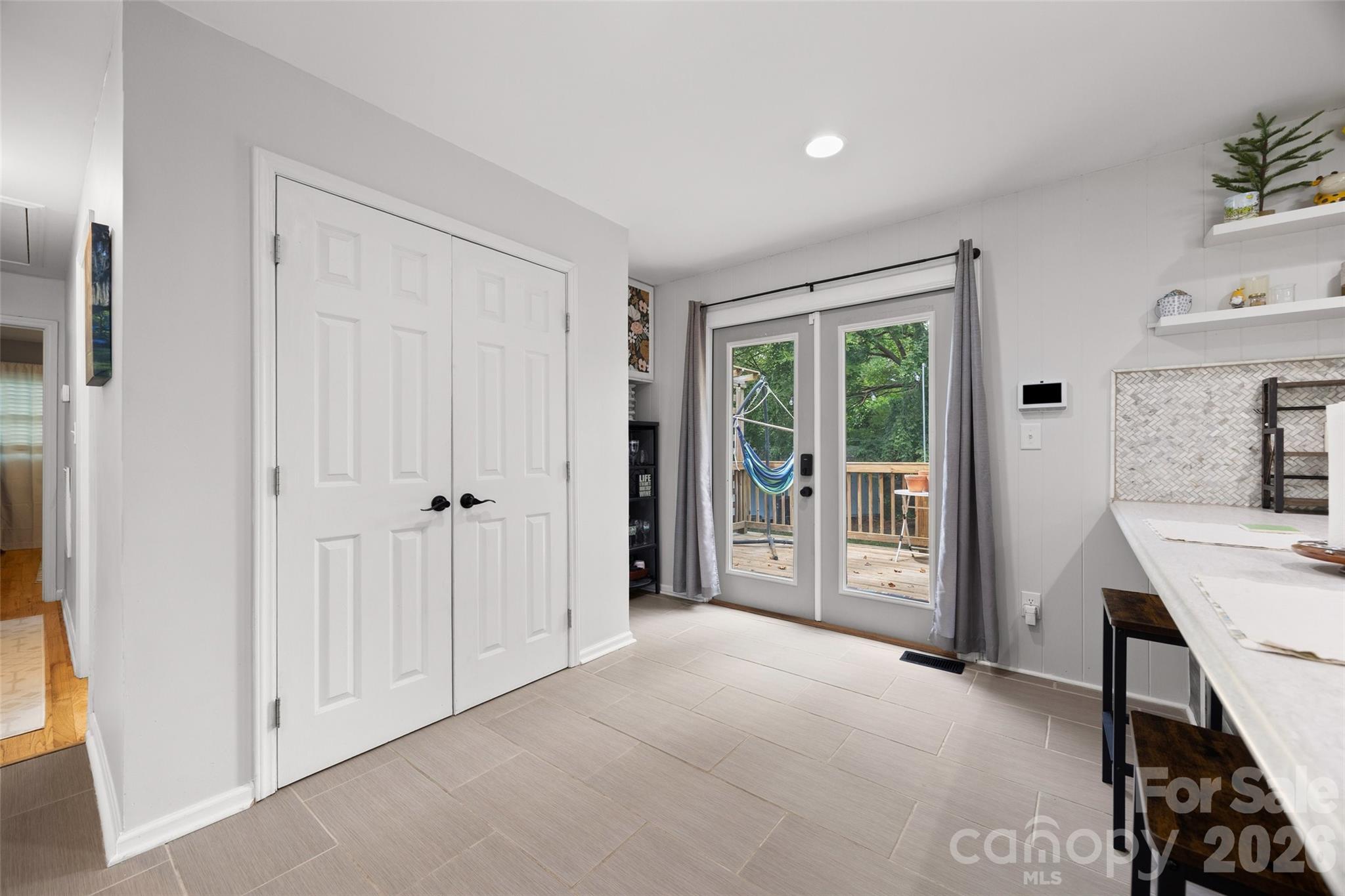 1537 Mcgill Street Property Photo 12