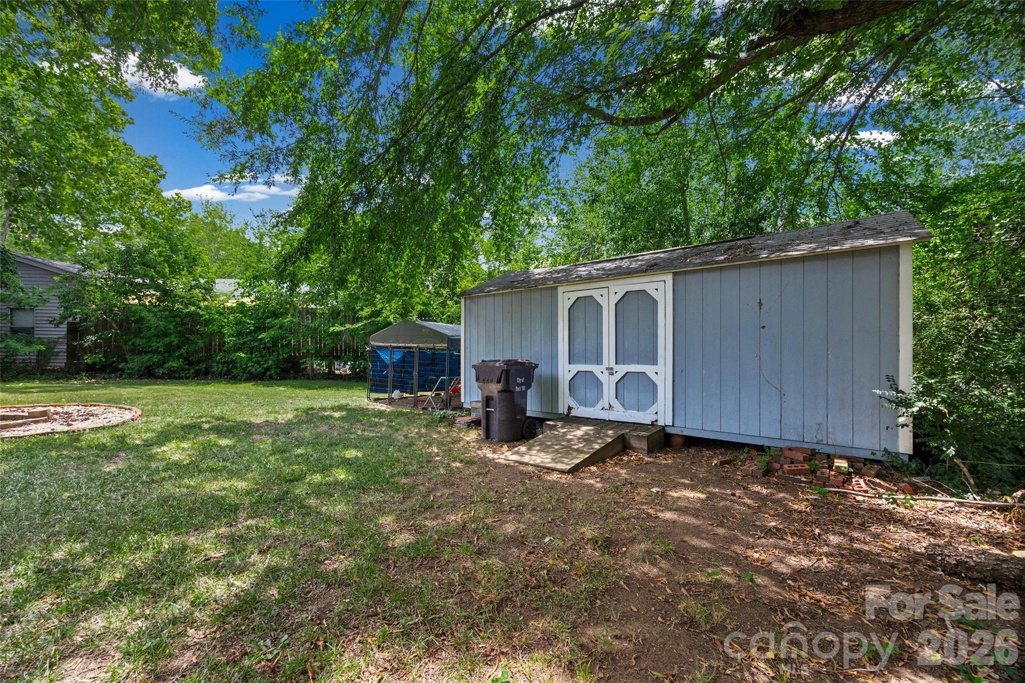 1537 Mcgill Street Property Photo 28