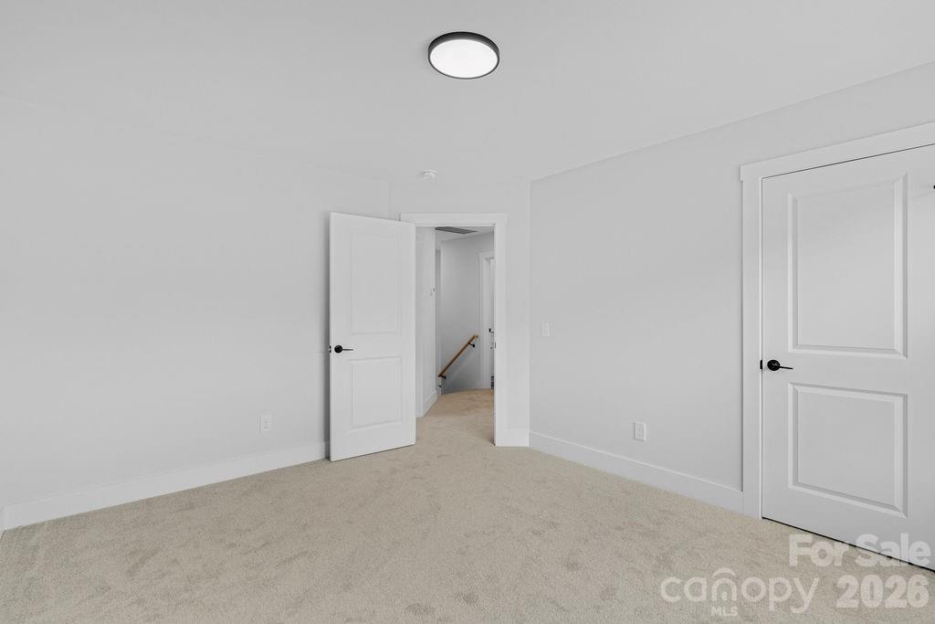 502 N Pine Street Property Photo 16