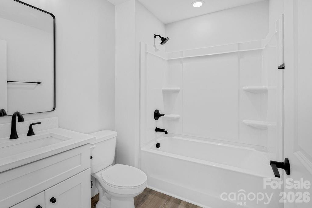 502 N Pine Street Property Photo 18
