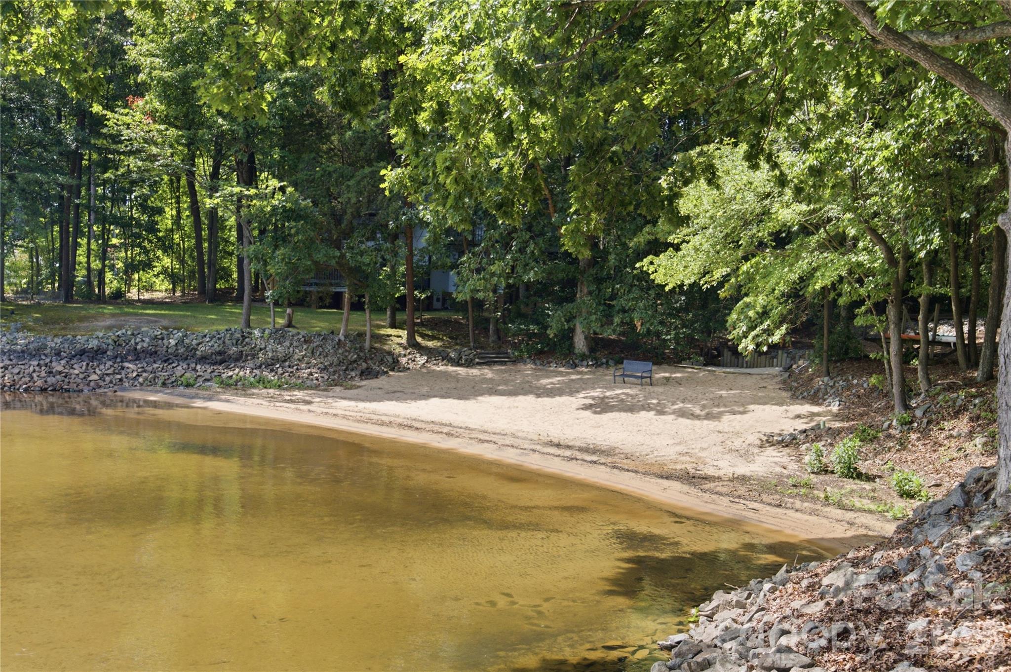8247 Luckey Point Road Property Photo 4