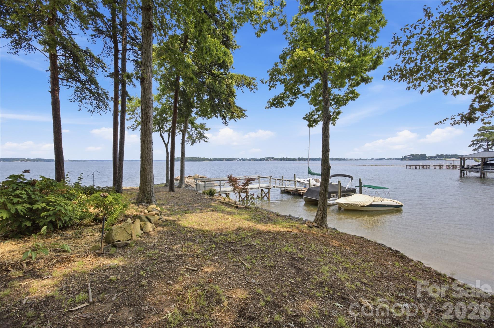8247 Luckey Point Road Property Photo 6