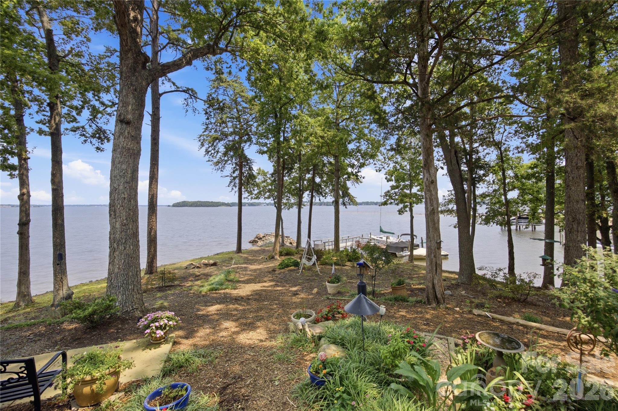 8247 Luckey Point Road Property Photo 8