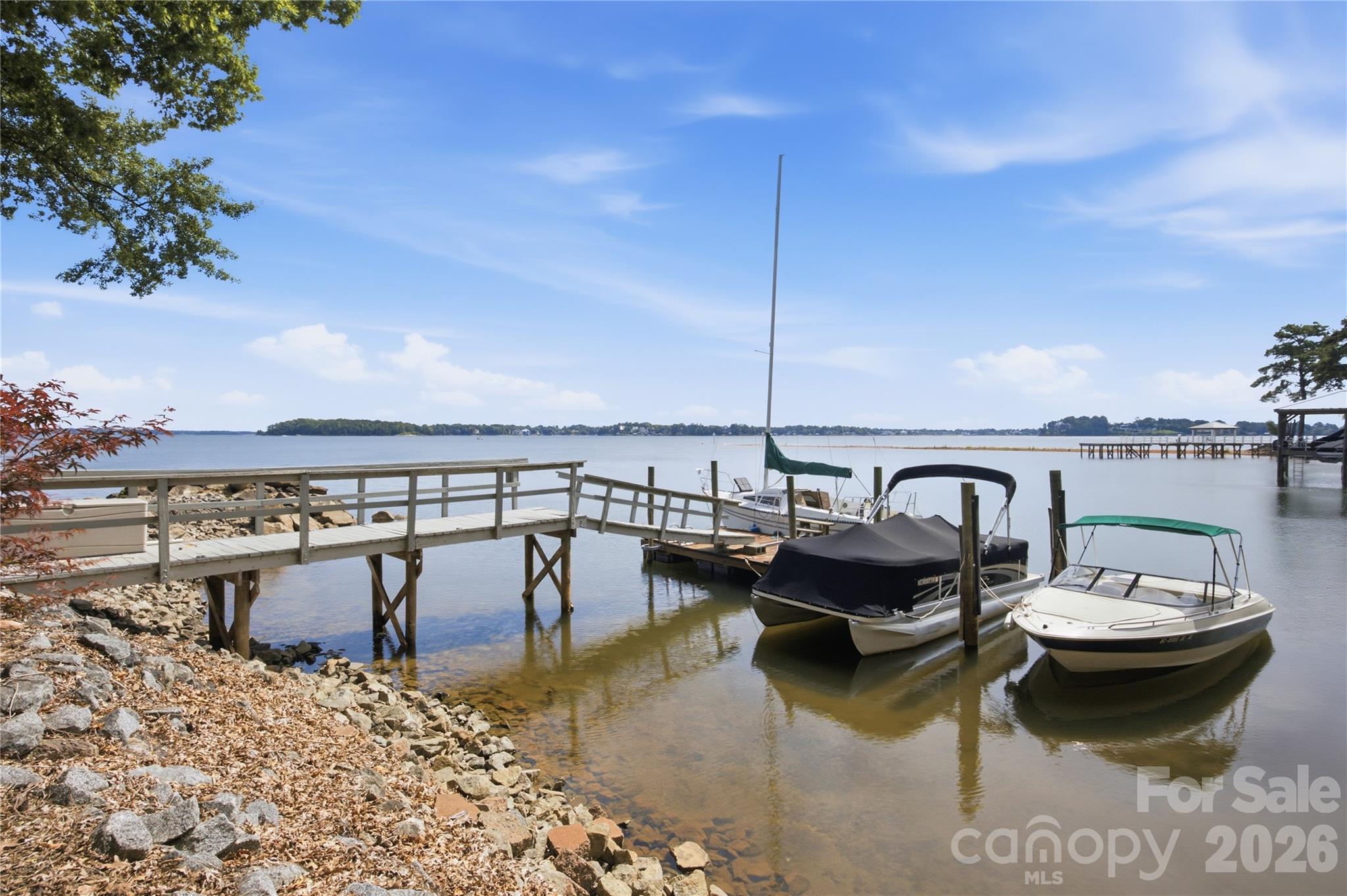 8247 Luckey Point Road Property Photo 15