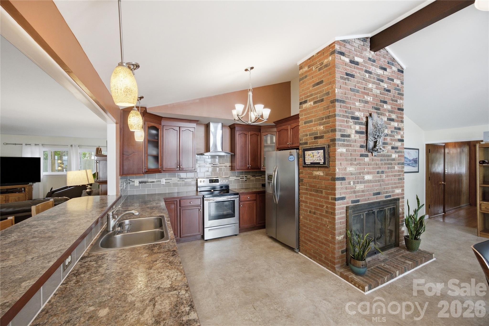 8247 Luckey Point Road Property Photo 23