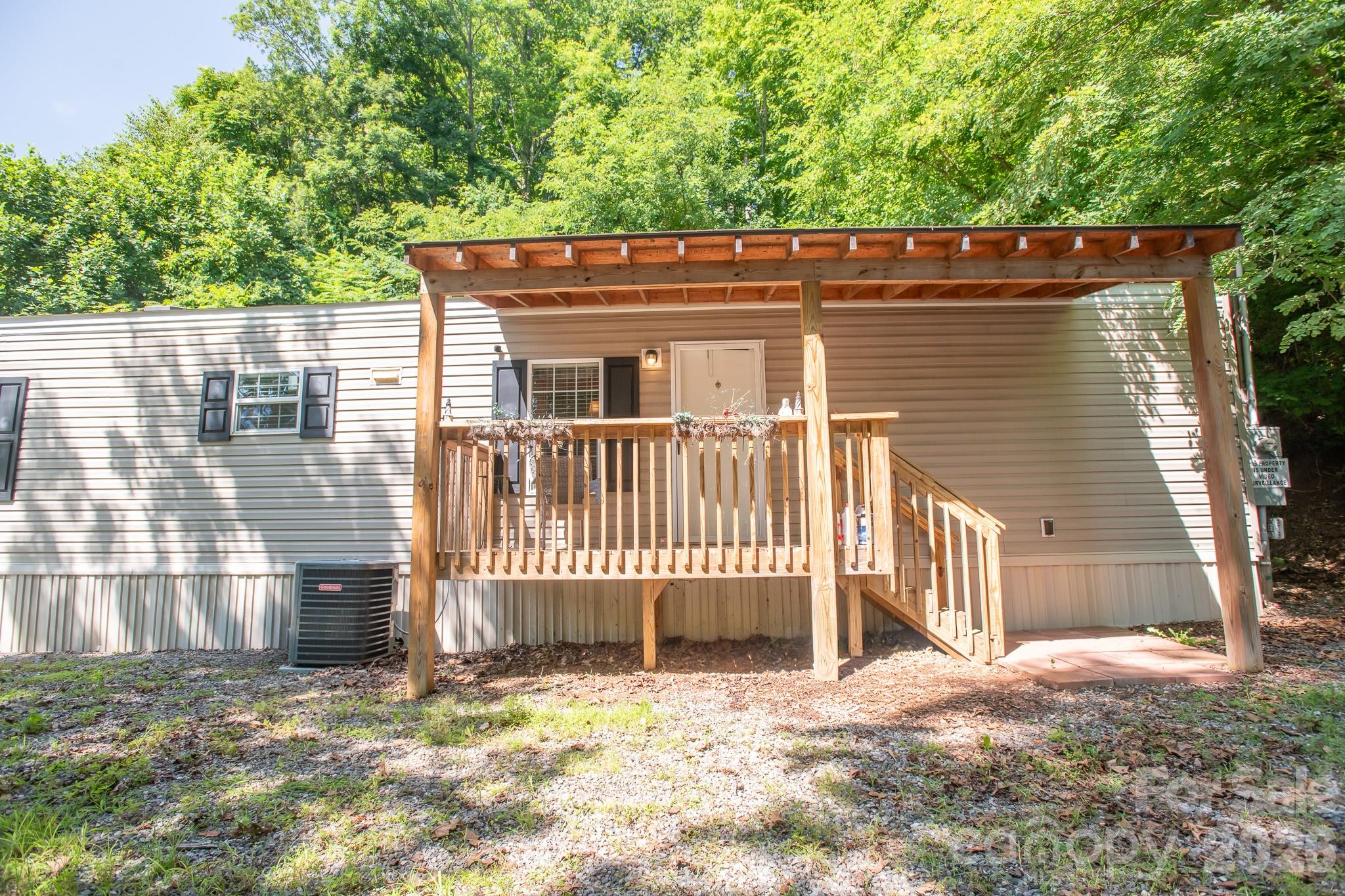 1066 Pisgah Drive Property Photo 1