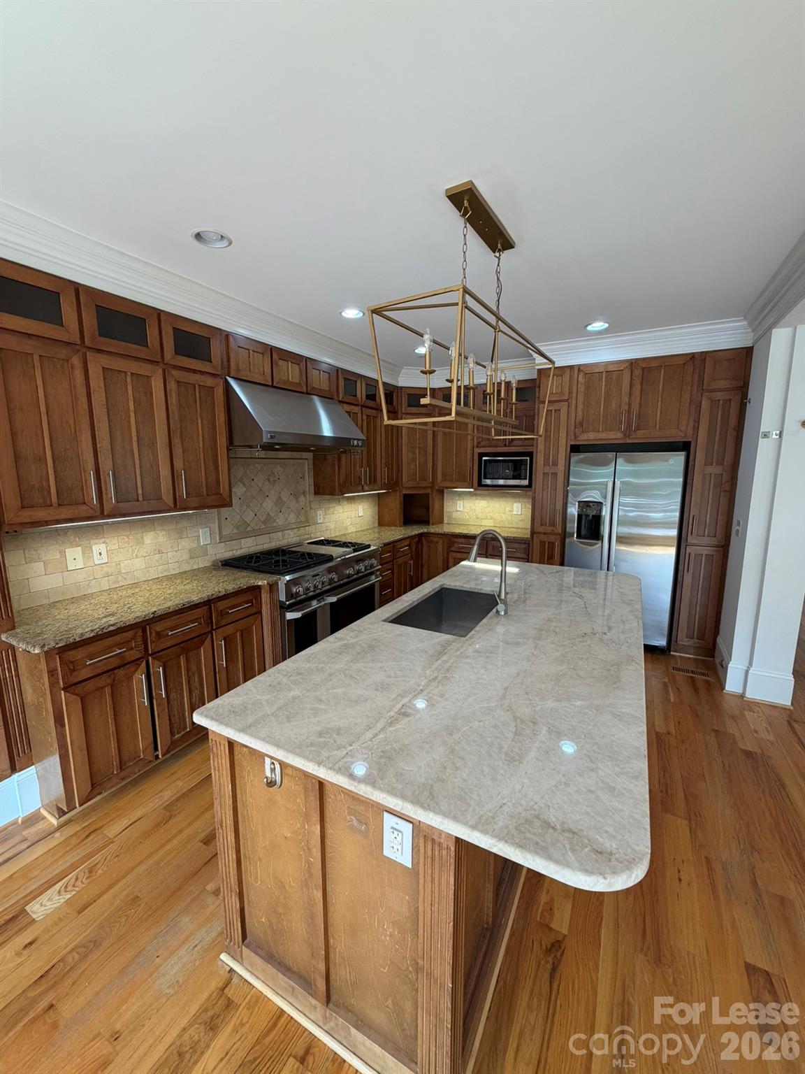 701 Mcdonald Avenue Property Photo 17