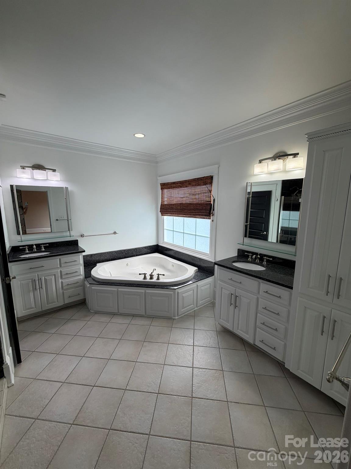 701 Mcdonald Avenue Property Photo 24