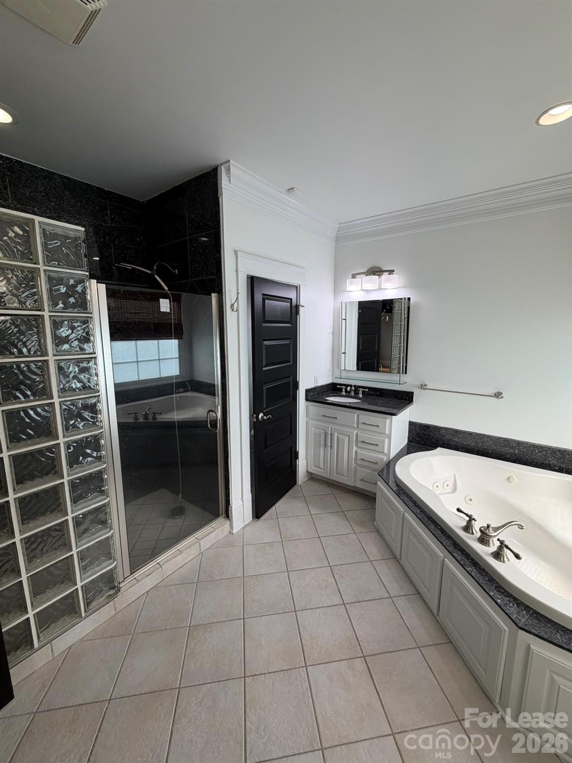 701 Mcdonald Avenue Property Photo 25