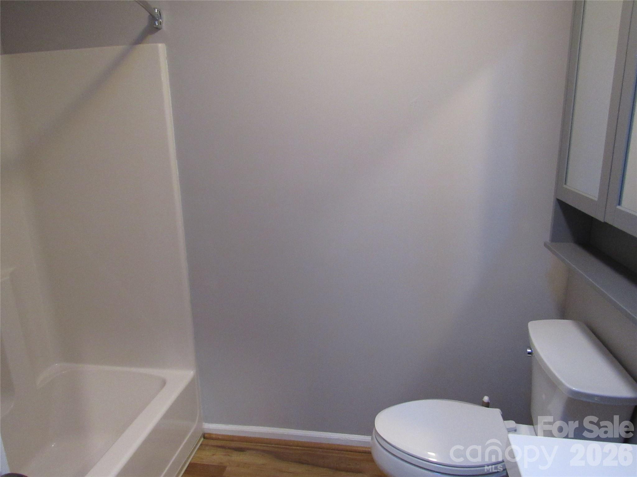 6 Woodlands Drive Property Photo 11