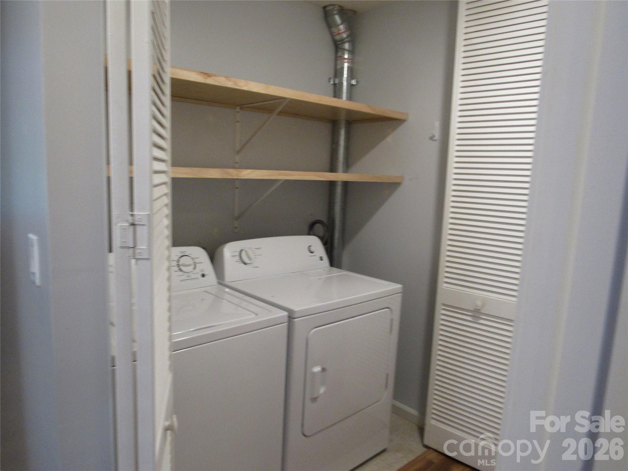 6 Woodlands Drive Property Photo 12