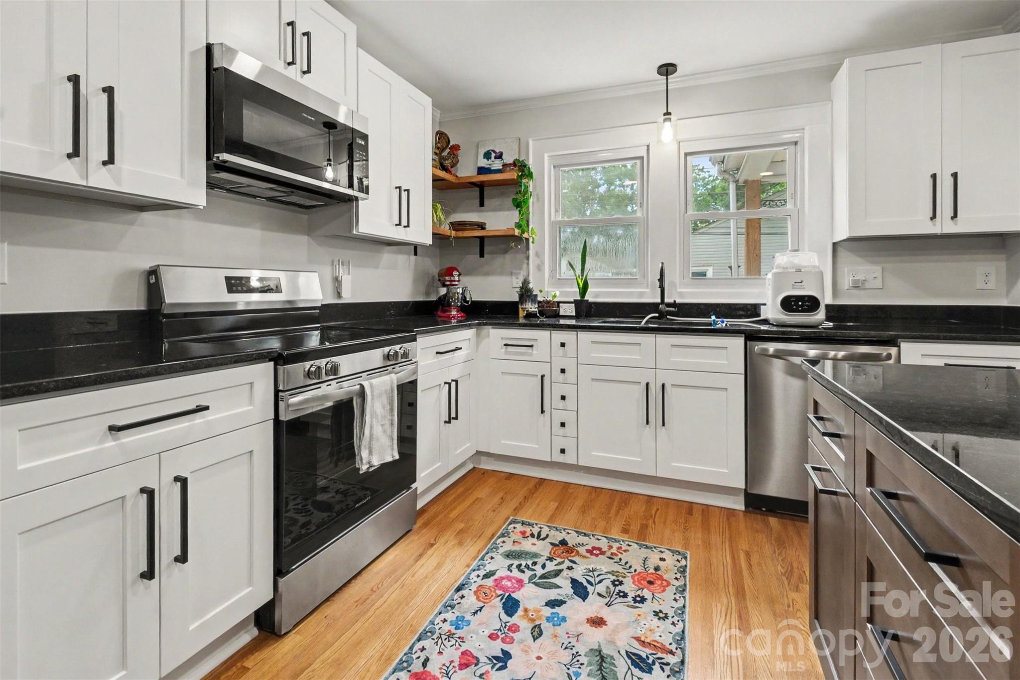166 Wilson Street Property Photo 9