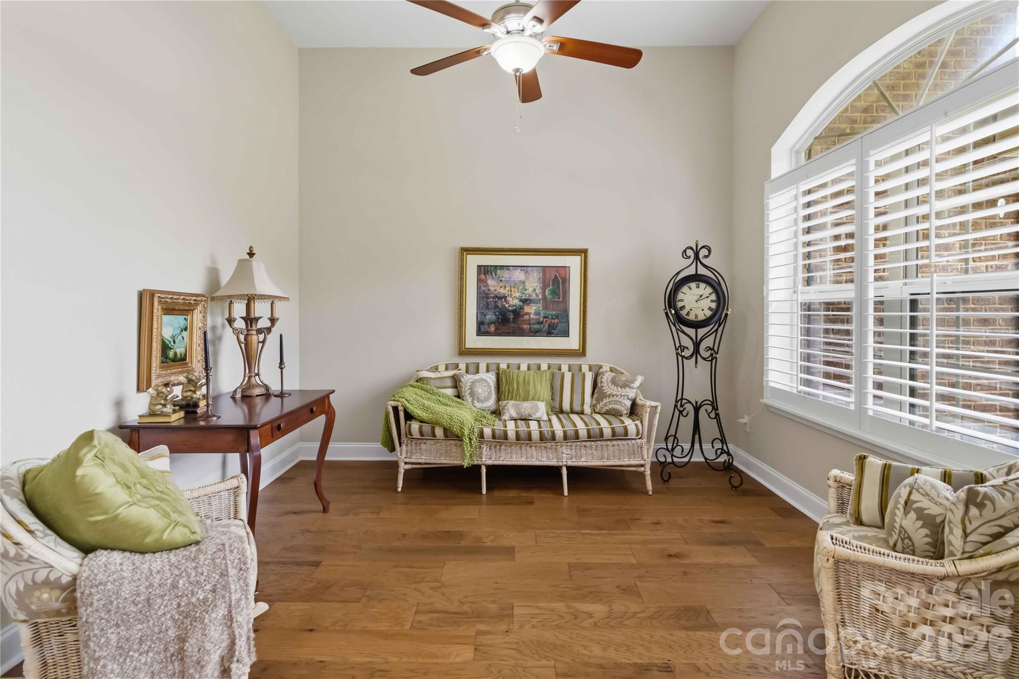 2875 Park Ridge Boulevard Property Photo 5