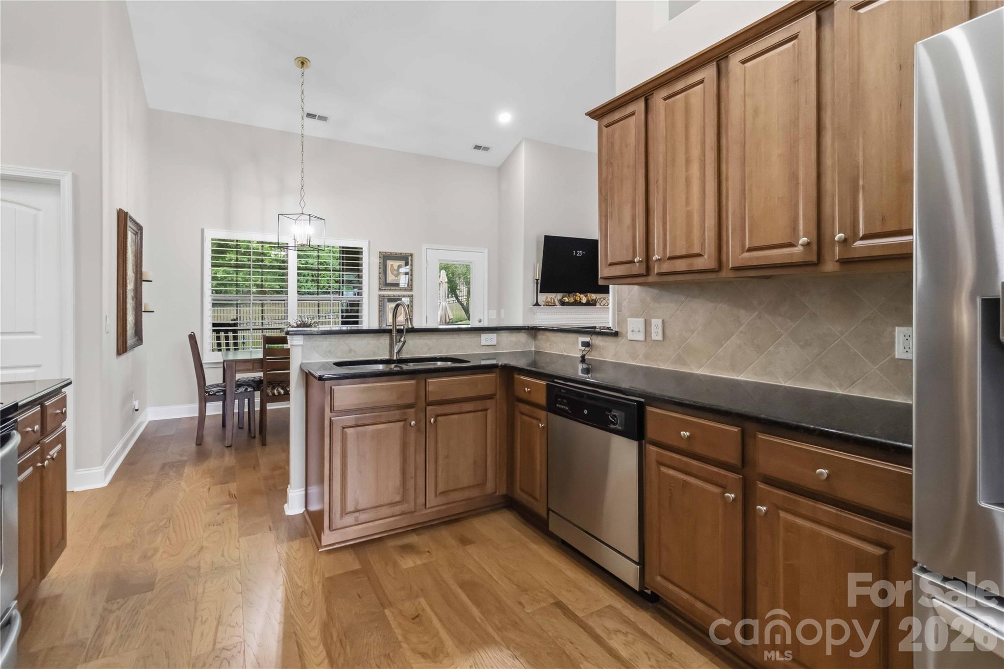 2875 Park Ridge Boulevard Property Photo 23