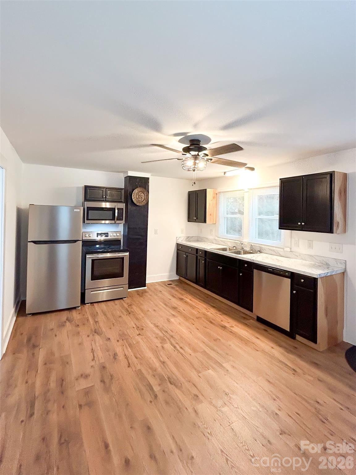 661 Central Street Property Photo 2