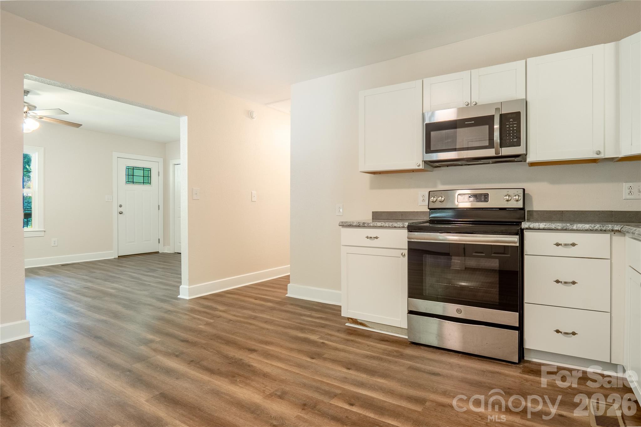3080 Whitesides Road Property Photo 7