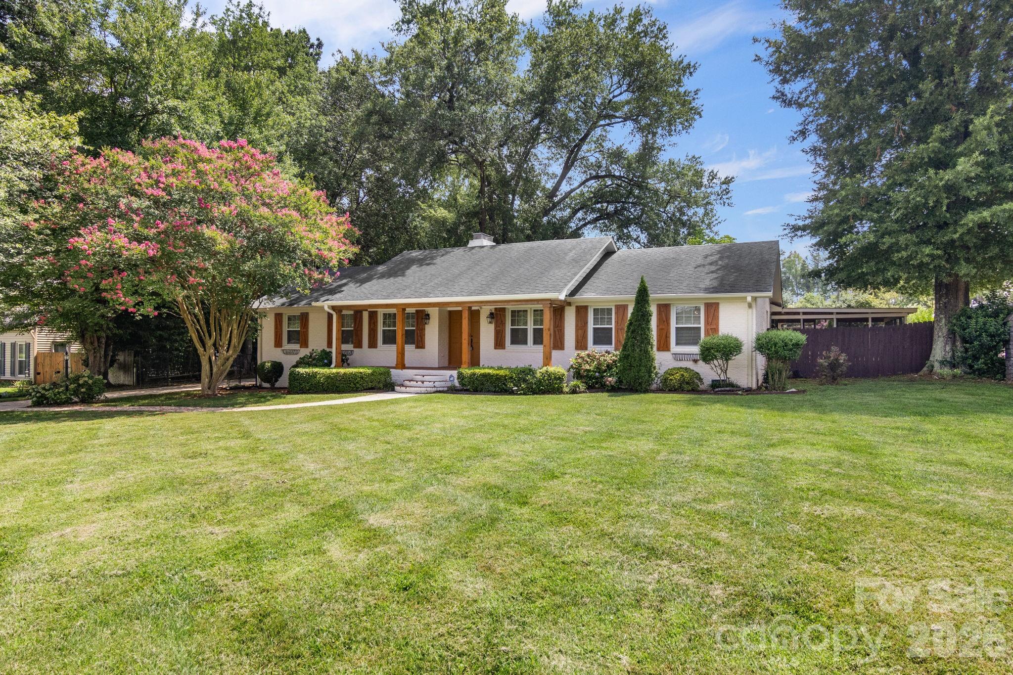 7030 Delta Lake Drive Property Photo 2