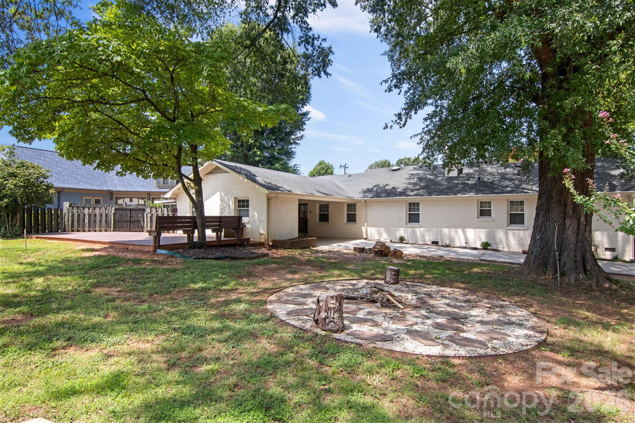 7030 Delta Lake Drive Property Photo 36