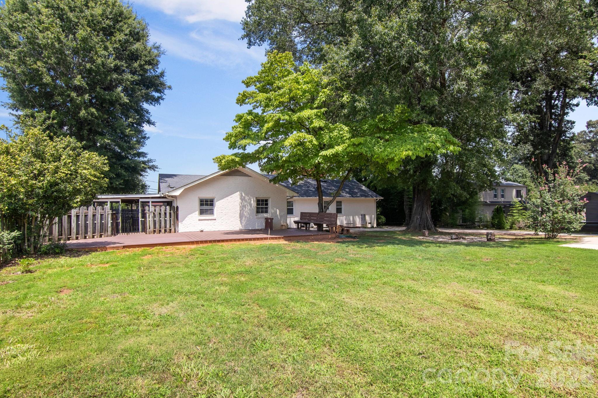 7030 Delta Lake Drive Property Photo 41