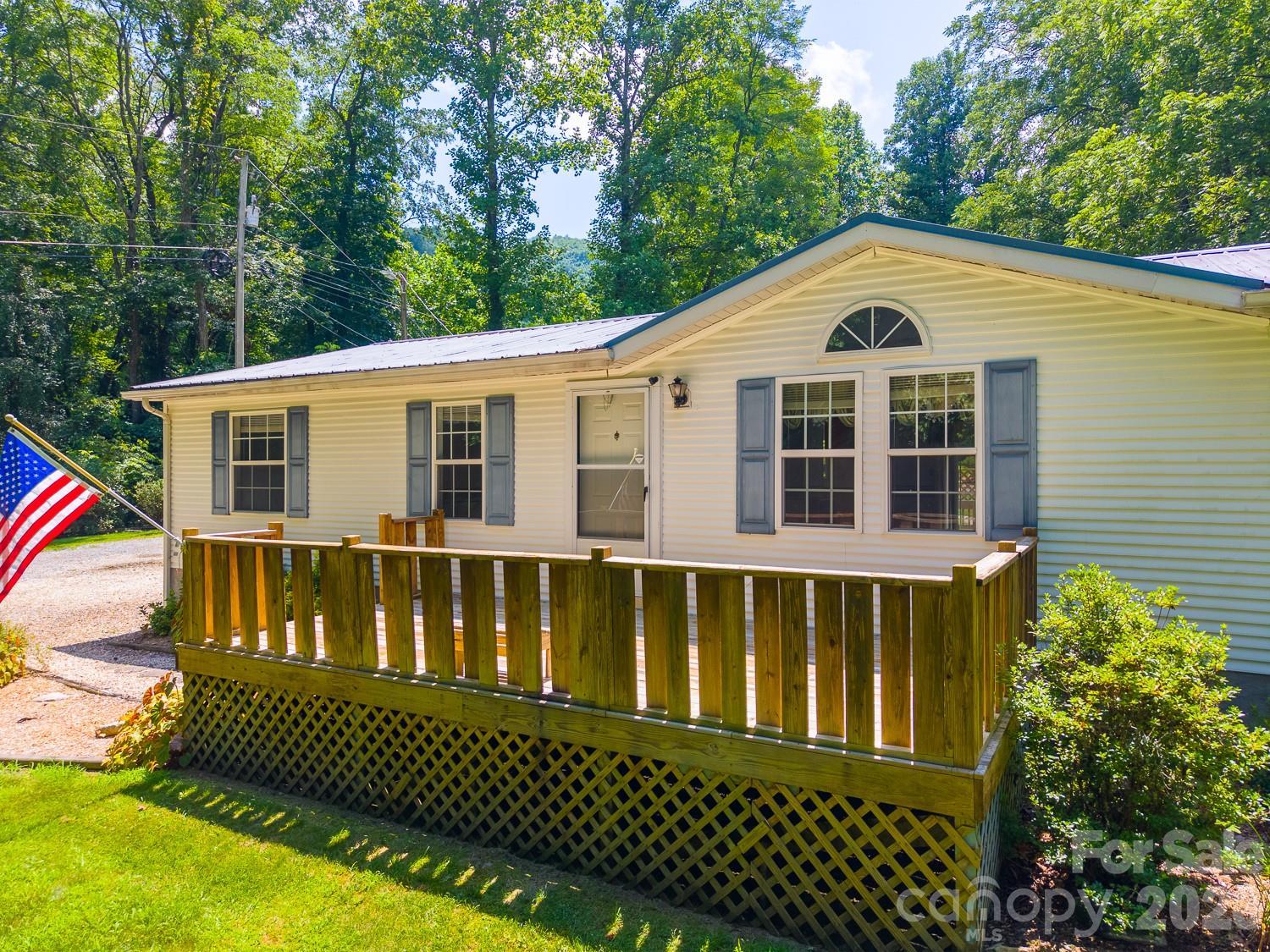 394 Anderson Creek Road Property Photo 6