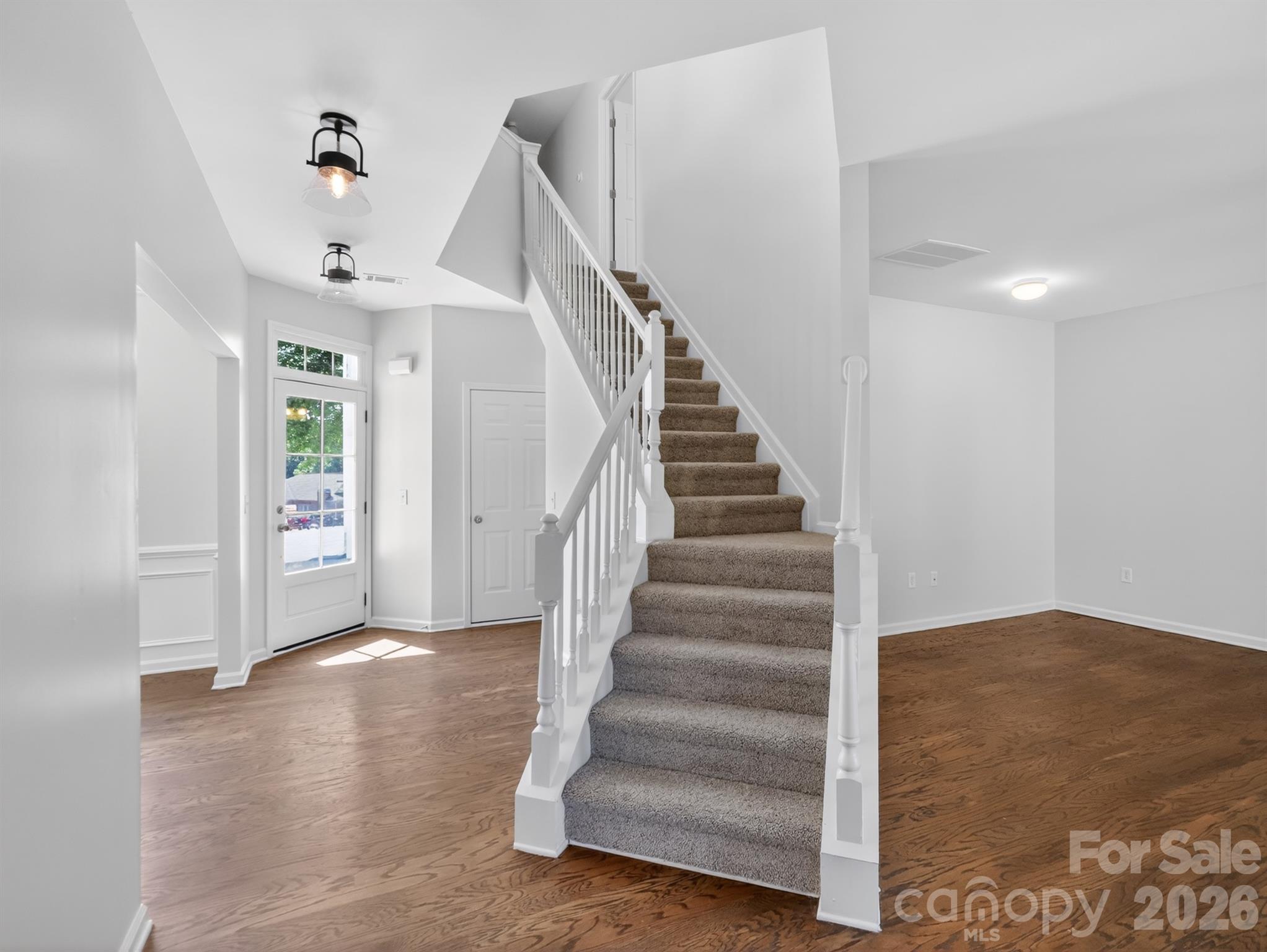 502 Drayton Hall Boulevard Property Photo 3